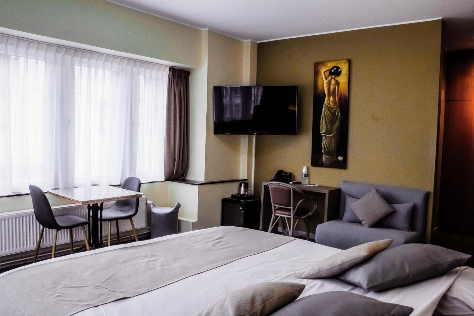 Hotel Des Postes Houffalize Εξωτερικό φωτογραφία