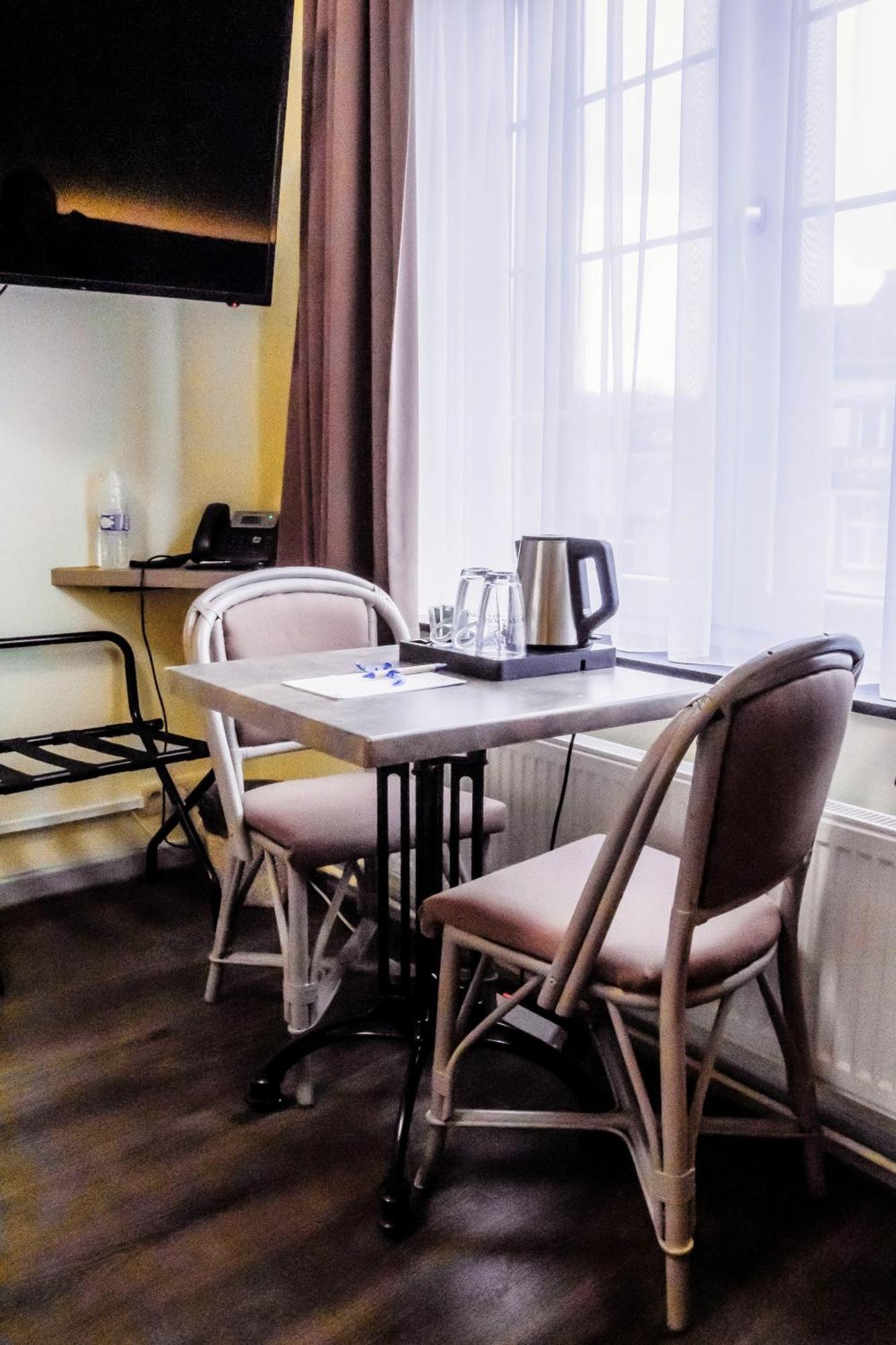 Hotel Des Postes Houffalize Δωμάτιο φωτογραφία